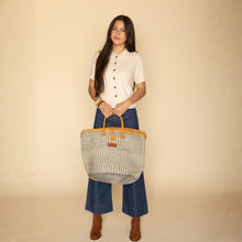 Load image into Gallery viewer, Ash Wisdom Striped Handwoven Sisal Straw Basket Tote