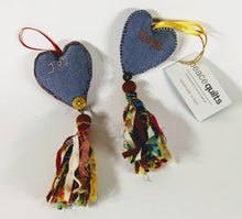 Load image into Gallery viewer, Aromatherapy Tassel Heart