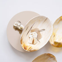 Load image into Gallery viewer, Large Oval Horn Bowl

