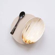 Load image into Gallery viewer, Large Oval Horn Bowl
