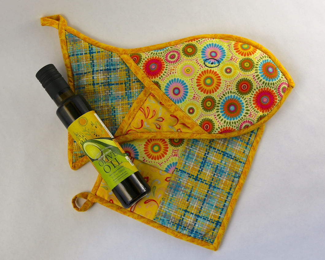 Olive Oil & Fish Oven Mitt Gift Set